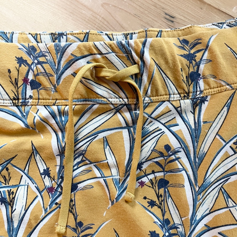 Kuhl Kandid Mini Skirt Golden Print Med - Picture 8 of 16